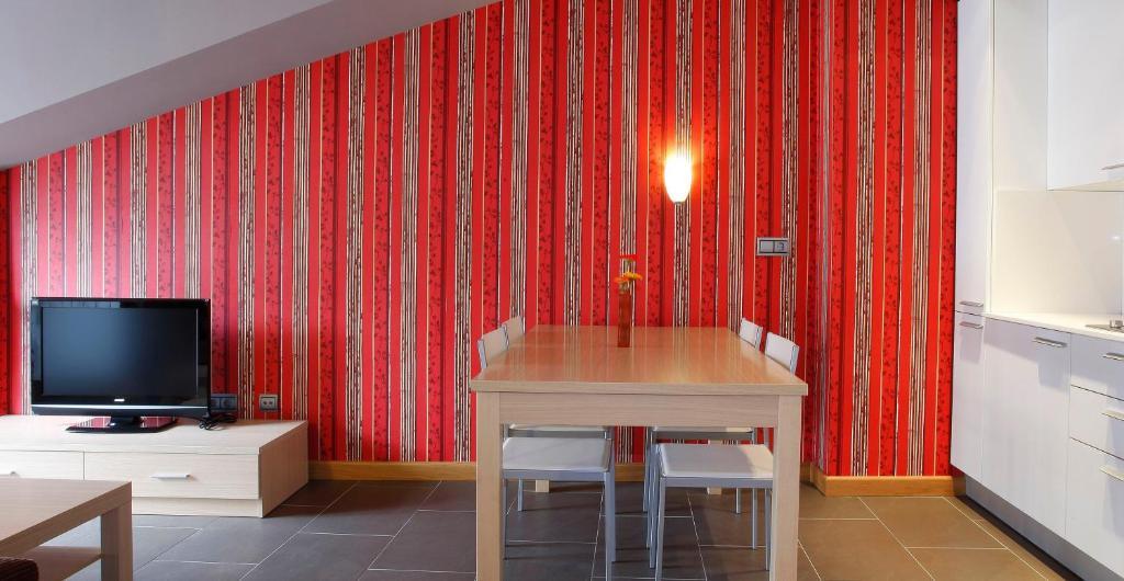 Apartamentos Spa Cueto Onís Habitación foto